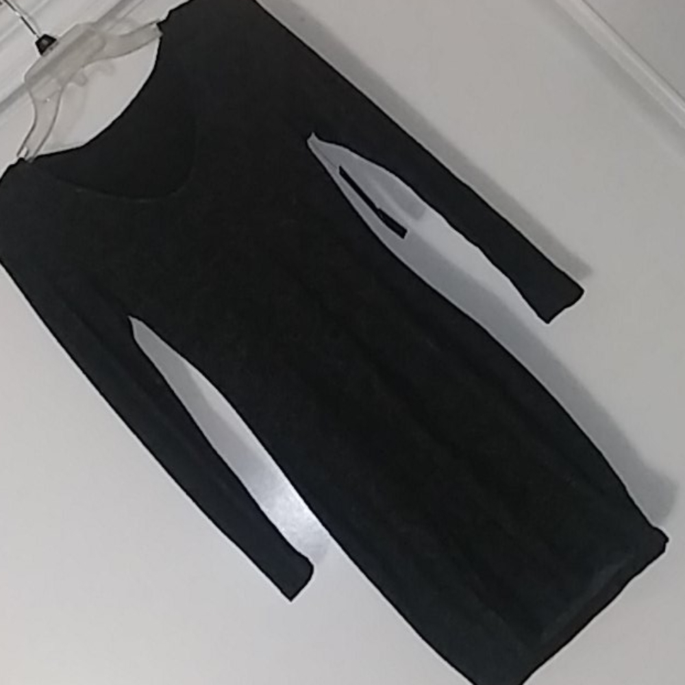 Knee Length Grey V-Neck Open Turtle Neck Atache